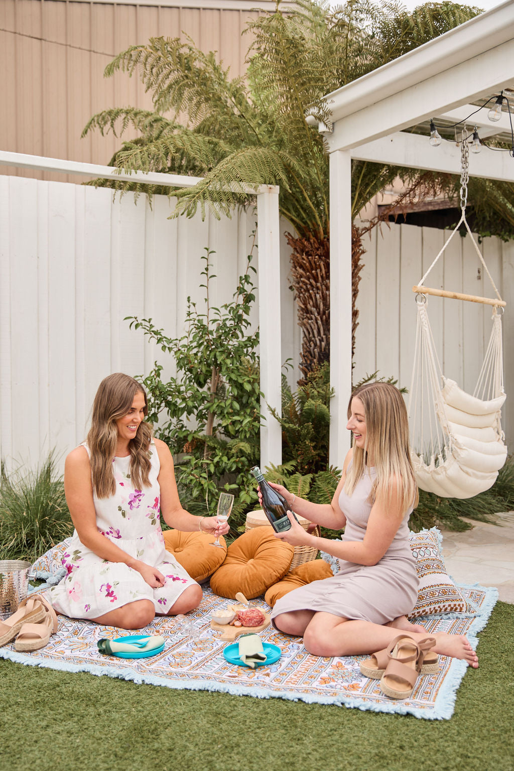 Coastal Daydream Picnic Package - 4 Person